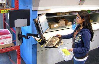 Ergotron Combo Arm 200 Series Monitor-wandbeugel 1-voudig 25,4 cm (10) - 61 cm (24) Wit Toetsenbordhouder, Kantelbaar, Zwenkbaar, Roteerbaar Ergotron Combo Arm 200 Series Monitor-wandbeugel 1-voudig 25,4 cm (10) - 61 cm (24) Wit Toetsenbordhouder, Kantelbaar, Zwenkbaar, Roteerbaar