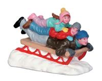 Lemax sledding with dad kerstdorp figuur type 3 2015 - thumbnail