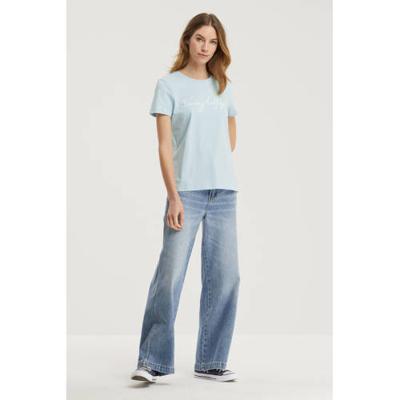 Tommy Hilfiger T-shirt met tekst en borduursels lichtblauw/wit Tommy Hilfiger T-shirt met tekst en borduursels lichtblauw/wit