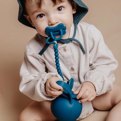 Siliconen fopspeenclip Colour Essence SUAVINEX hemelsblauw Siliconen fopspeenclip Colour Essence SUAVINEX hemelsblauw