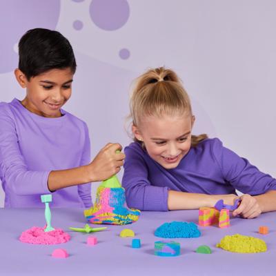 Kinetic Sand Squish N' Create speelset