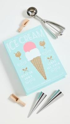 Essentials boek met ijs tools