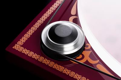Pro-Ject ART - George Harrison Essential III Platenspeler - Iconisch Ontwerp, Optimaal Geluid, Plug & Play - Rood