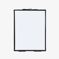 vt wonen metalen 20x26cm fotolijst met slot en leren koord - thumbnail