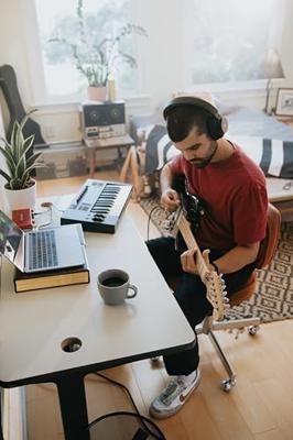 Adam H200 gesloten studio hoofdtelefoon