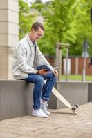 Sigel L2600 Weekkalender Linescape 2026 Hardcover DIN A5 Lichtgrijs, Geel 1 stuk(s) Aantal paginas: 176 - thumbnail