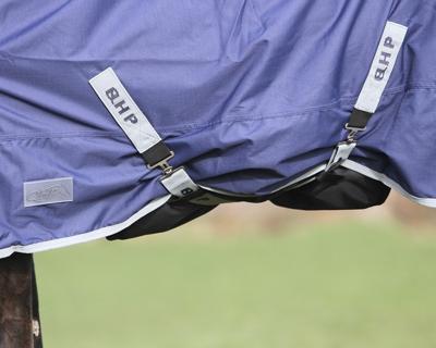 QHP Turnout buikflap zwart maat:l