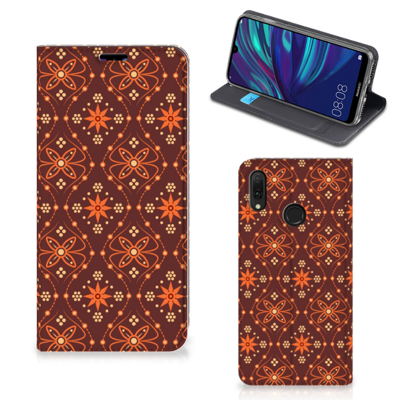 Huawei Y7 hoesje Y7 Pro (2019) | Hoesje met Magneet | Batik Brown Huawei Y7 hoesje Y7 Pro (2019) | Hoesje met Magneet | Batik Brown
