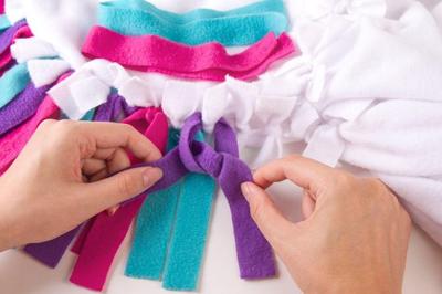 Make it Real Unicorn Hoodie Deken maken