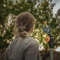Fiskars 1023625 PowerGear UPX82 Snoeigiraffe Bypass - thumbnail