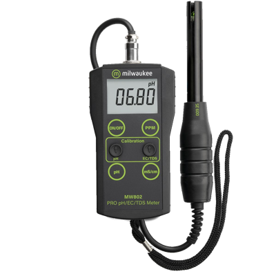 Milwaukee Milwaukee MW802 PRO 3-in-1 - pH / EC / TDS Combo meter
