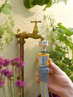 Hozelock 2040P0000 Pro Kunststof Slangstuk Steekkoppeling, 15 mm (1/2) Ø, 19 mm (3/4) Ø - thumbnail