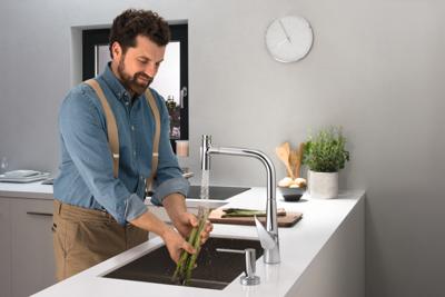 Hansgrohe Metris Select M71 ééngreeps keukenmengkraan 240 met uittrekbare vuistdouche en sBox, 2 straalsoorten, rvs look Hansgrohe Metris Select M71 ééngreeps keukenmengkraan 240 met uittrekbare vuistdouche en sBox, 2 straalsoorten, rvs look
