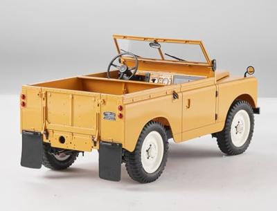 FMS 1/12 Land Rover Series II RTR - Geel