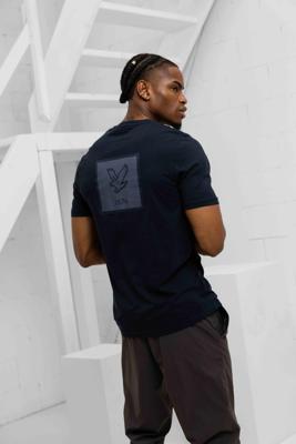 Lyle and Scott Rubberised Logo Graphic Casual T-shirt Heren M