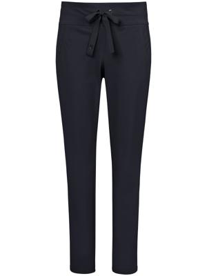 Broek in jogg-pant-stijl model Cynthia Van Raffaello Rossi blauw Broek in jogg-pant-stijl model Cynthia Van Raffaello Rossi blauw