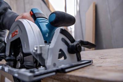 Bosch Blauw GKS 18V-57-2 Accu-cirkelzaag | 165 mm | Excl. accu's en lader | In L-Boxx - 06016C1201