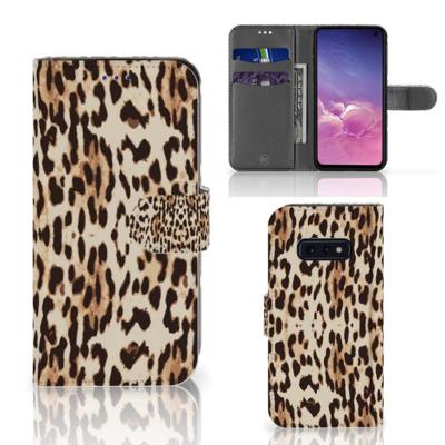 Samsung Galaxy S10e | Telefoonhoesje | Met pasjeshouder | Leopard