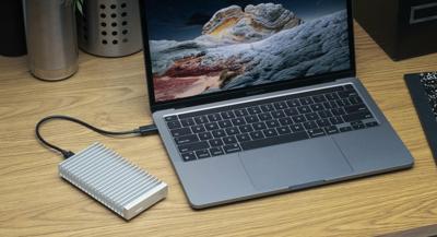 OWC Express 1M2 USB4 8.0TB - over 3000MB/s on USB4 equipped Macs & PCs OWC Express 1M2 USB4 8.0TB - over 3000MB/s on USB4 equipped Macs & PCs