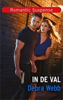 In de val - Debra Webb - ebook - thumbnail