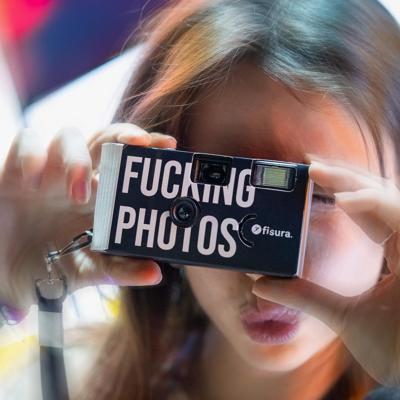 Wegwerpcamera - Fucking Photos Wegwerpcamera - Fucking Photos