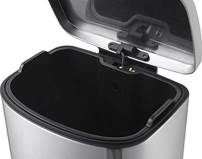 EKO pedaalemmer della 35 l matzilverkleurig