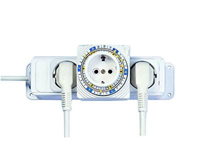 Kopp 127494010 Stekkerdoos 3-voudig Arctisch-wit Randaarde stekker 1 stuk(s)