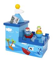 Small Foot - houten muziekdoos en spaarpot piraat - thumbnail