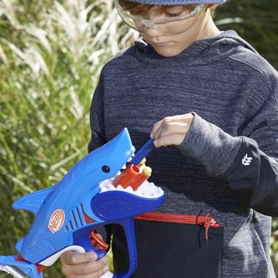 Nerf Elite Junior Sharkfire Blaster + 8 Darts
