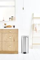 Brabantia Newicon Pedaalemmer 30L Mat Staal - thumbnail