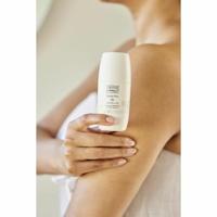 Therme Anti-Transpirant Extra Dry Zen White Lotus Roll-On Deoroller - thumbnail