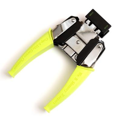 We R Makers • crop-a-dile corner chomper stub & deco