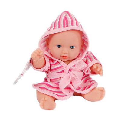 Babypop 20 cm 3 ass kleur met badjas