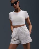 Nike Chill Terry Mid Rise Sportshort Dames L/40. - thumbnail