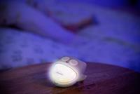 Nachtlamp voor aan de muur en om mee te nemen 2-in-1 INFANTINO taupe - thumbnail