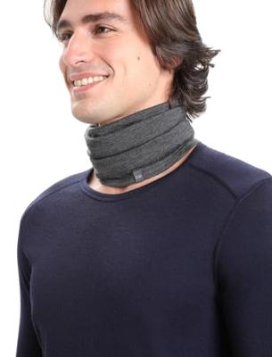 Icebreaker Merino 200 Oasis Flexi Nekwarmer Jet Hthr-011 OS Icebreaker Merino 200 Oasis Flexi Nekwarmer Jet Hthr-011 OS