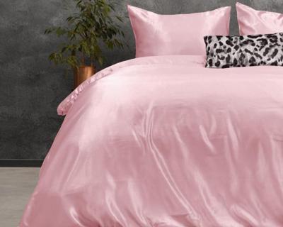 RoyalTextile - Beauty Skin Care Dekbedovertrek Micropercal - Roze - 140 x 220 RoyalTextile - Beauty Skin Care Dekbedovertrek Micropercal - Roze - 140 x 220