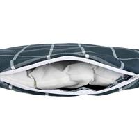 TRIXIE KUSSEN SCOOPY OVAAL ZWART / WIT / GRIJS 44X31X4 CM - thumbnail