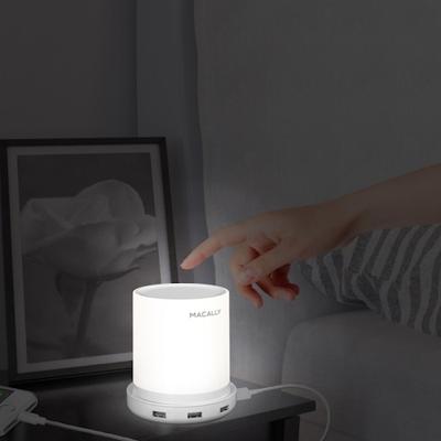Macally Dimbare Tafel Lamp met 4 x USB-lader (EU) wit