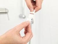 tesa POWERSTRIPS® Waterproof dubbele haak Wit Inhoud: 1 stuk(s) - thumbnail