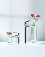 GROHE Eurodisc Cosmopolitan waterbesparende wastafelkraan met waste chroom 2338420E - thumbnail