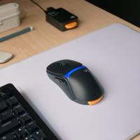 Glorious Gaming - draadloze gamingmuis Model O3 - Uitwisselbaar InfinitePlay-batterijsysteem, 8k polling, 130M click optische schakelaars, licht gewicht van 66 g, 30K DPI optische sensor, RGB - Zwart - thumbnail