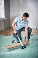 Wolfcraft - laminaatsnijder lc 600 - tot 8 mm dik laminaat - laminaatknipper - 6937000 - thumbnail