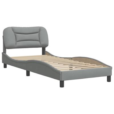 Bedframe zonder matras stof lichtgrijs 140x200 cm