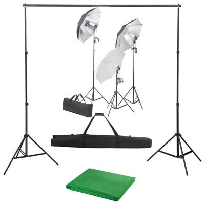 Fotostudioset met verlichtingsset en achtergrond