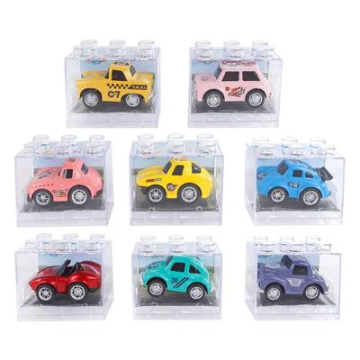 2-play die-cast pull back auto in transparant doosje, 6cm