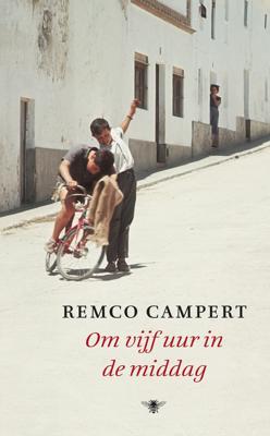 Om vijf uur in de middag - Remco Campert - ebook