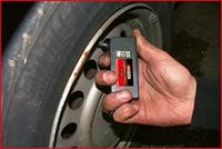 KS Tools 100.4060 Digitale bandenspanning- en bandenprofieldieptemeter - thumbnail