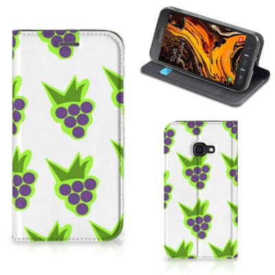 Samsung Galaxy Xcover 4s | Flip Style Cover | Druiven Samsung Galaxy Xcover 4s | Flip Style Cover | Druiven