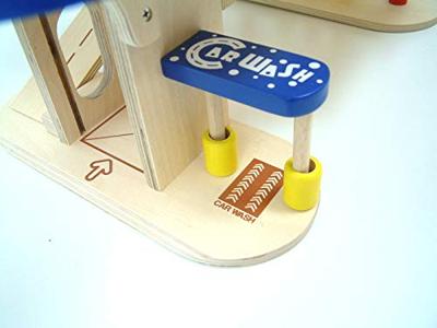 Pintoy houten garage + 3 houten autootjes